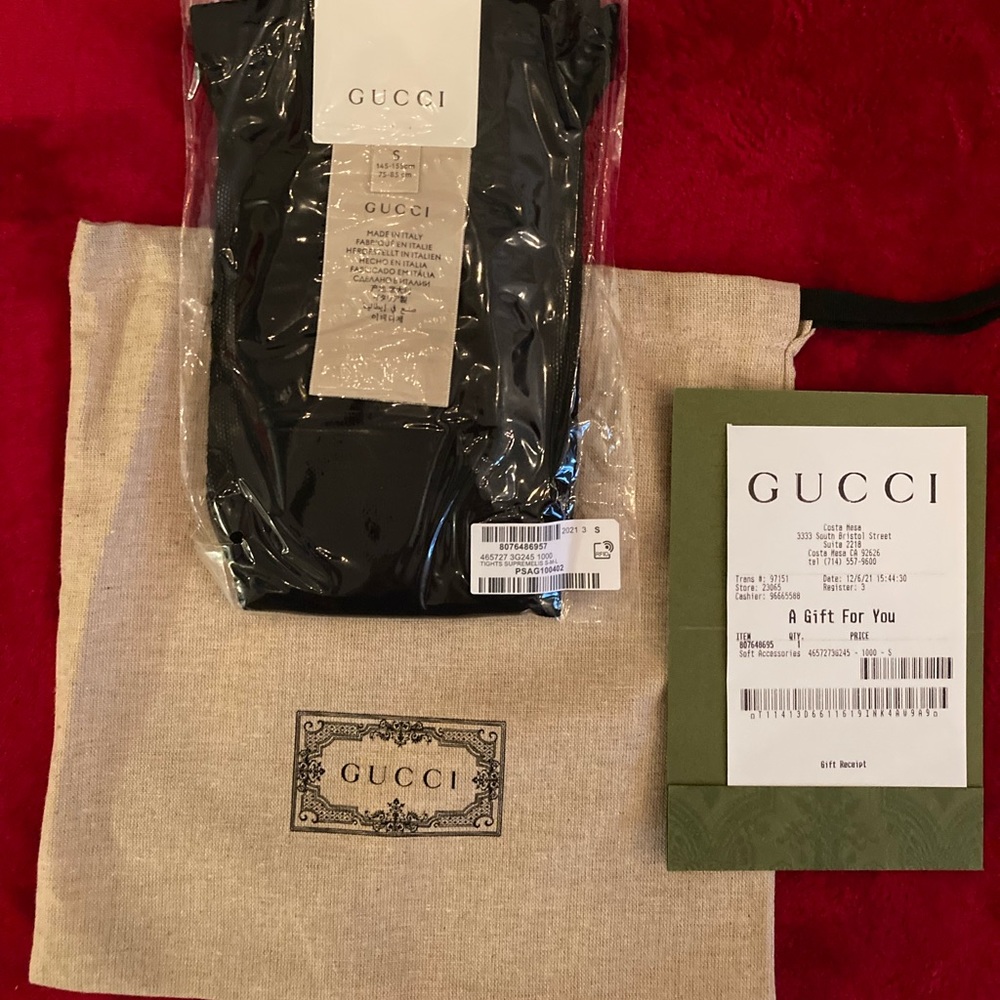 BNWT Authentic Gucci Supremelis GG logo tights- Small